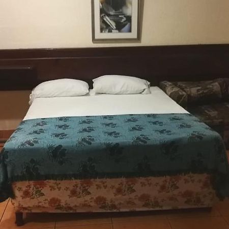 Carnetta'S House Hotel Maraval ภายนอก รูปภาพ