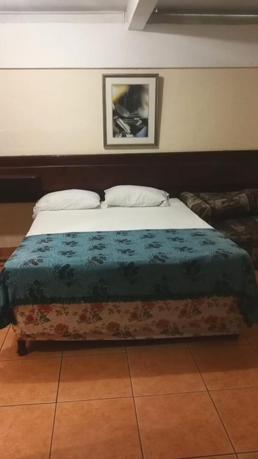 Carnetta'S House Hotel Maraval ภายนอก รูปภาพ